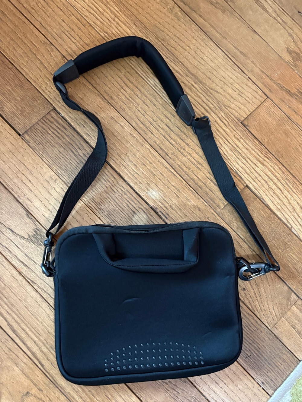 Samsonite Aramon NXT Shuttle Black Case With Strap 10.1 Laptop Ipad - Picture 5 of 8
